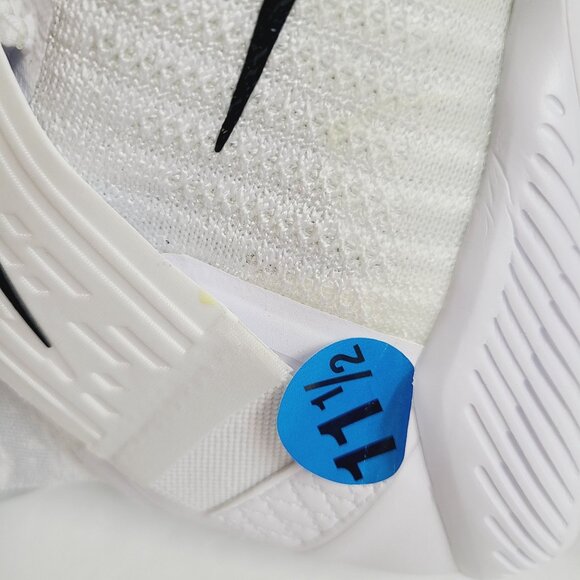 Athletic_Shoes